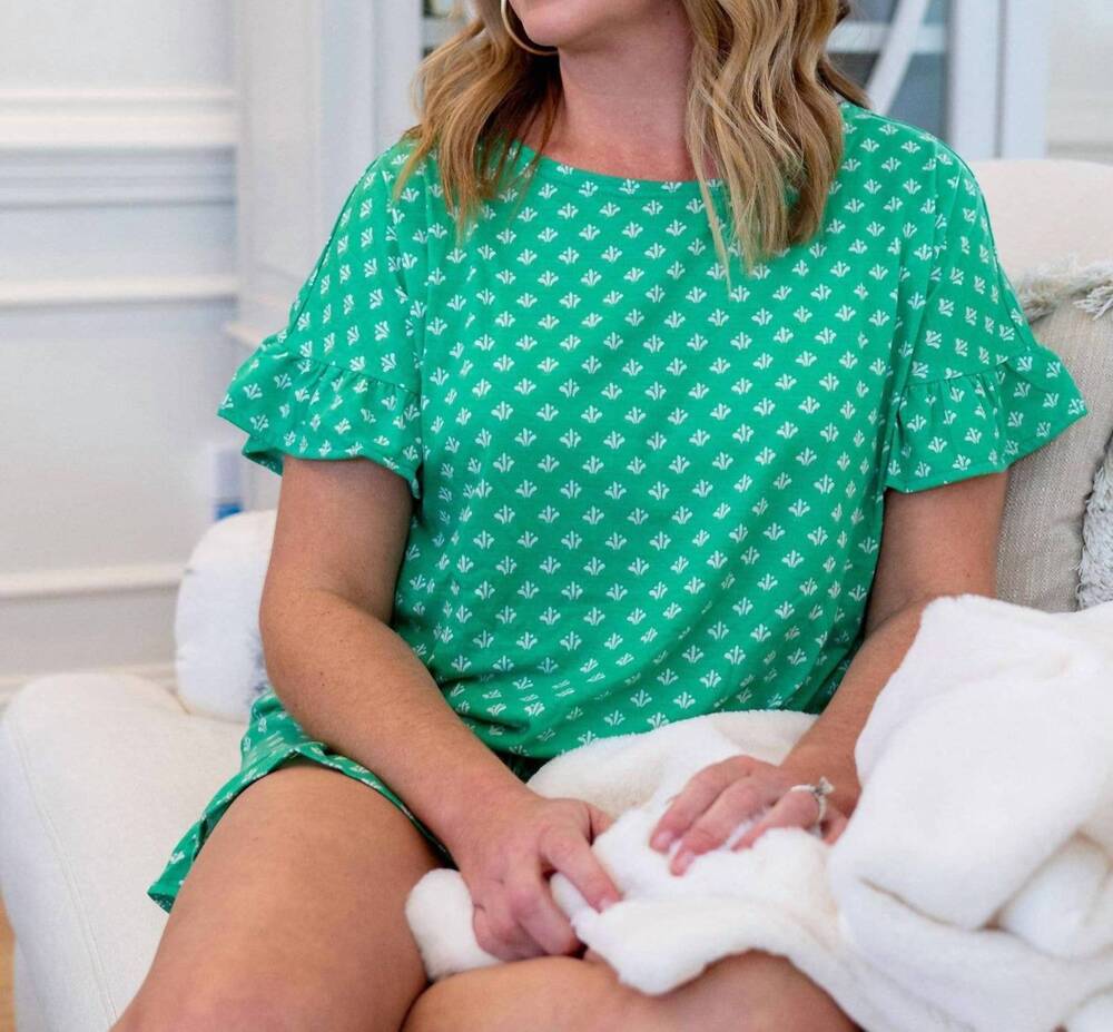 NEW MARY SQUARE picture perfect monica pajama set in green